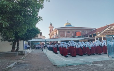 MPLS (Masa Perkenalan Lingkungan Sekolah)